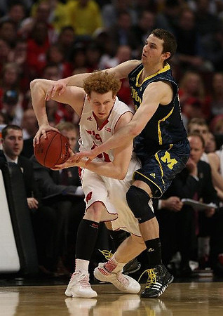 Nik Stauskas (11)