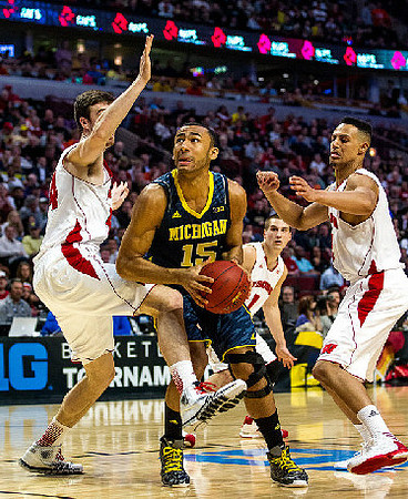 Jon Horford (15)