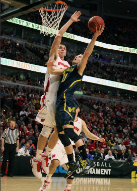 Nik Stauskas (11)