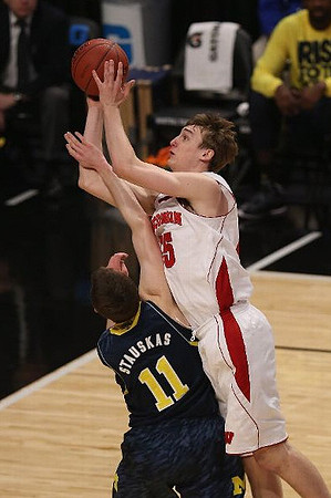 Nik Stauskas (11)