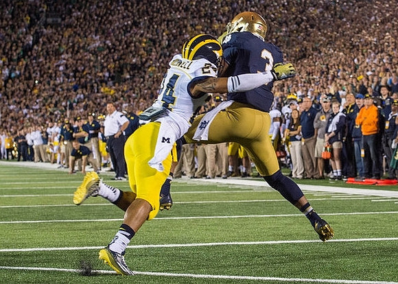 Delonte Hollowell (24)