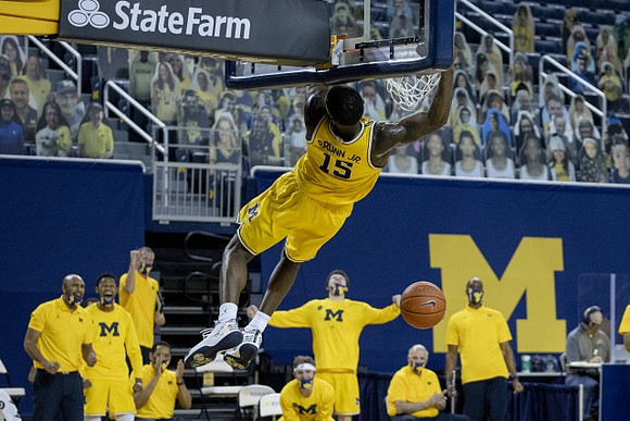 Chaundee Brown Jr. (15)