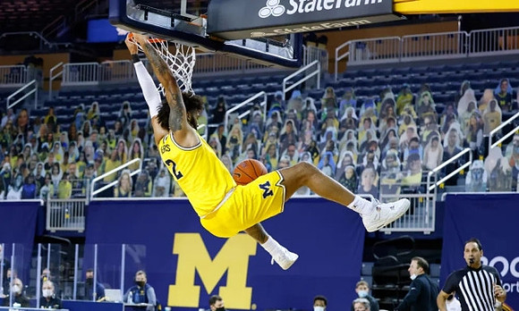 Isaiah Livers (2)