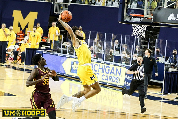 Isaiah Livers (2)