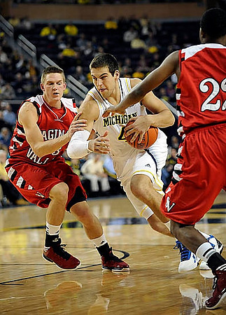 Mitch McGary (4)