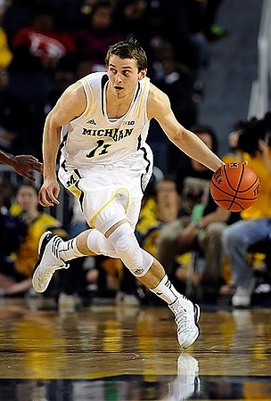 Nik Stauskas (11)