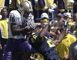 Julius Curry (26)