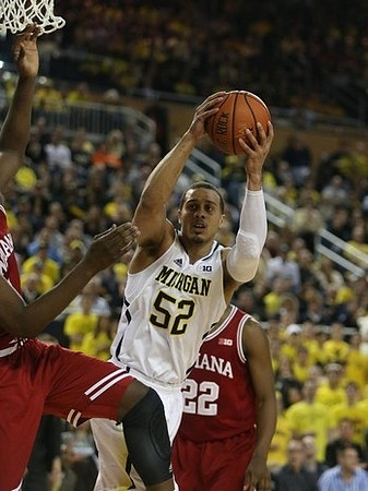 Jordan Morgan (52)