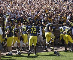 Norman Heuer (90), Dan Simelis (70), Rueben Riley (72), Shantee Orr (53), and SS Charles Drake (24)