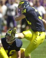 Phillip Brabbs (34) and John Navarre (16)