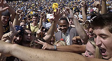 Lynn Swann and Fans