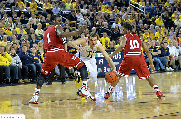 Nik Stauskas (11)