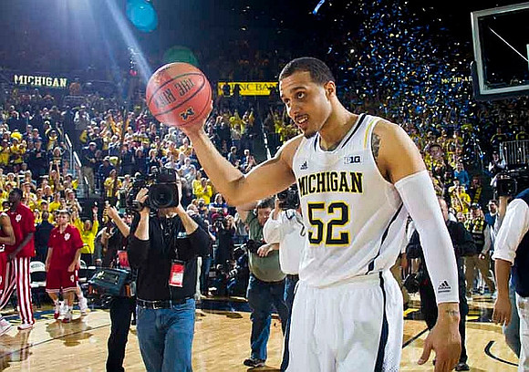 Jordan Morgan (52)