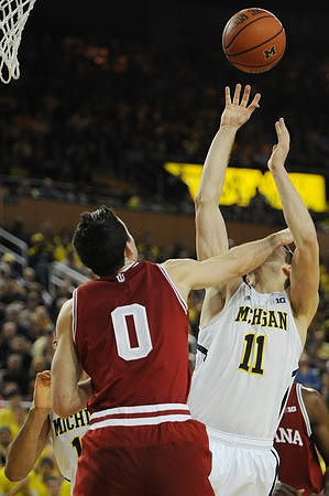 Nik Stauskas (11)