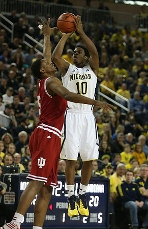 Derrick Walton Jr. (10)