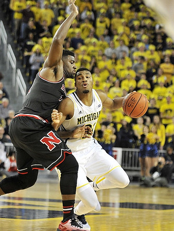 Zak Irvin (21)