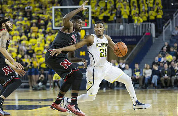 Zak Irvin (21)