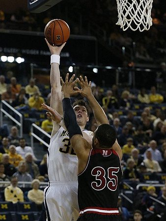 Ricky Doyle (32)