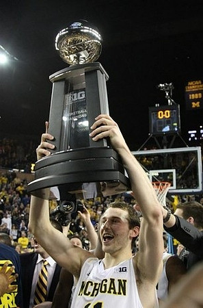 Nik Stauskas (11)