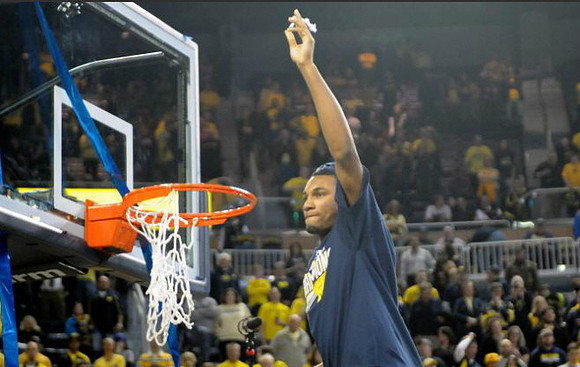 Zak Irvin (21)