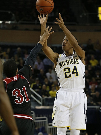 Aubrey Dawkins (24)