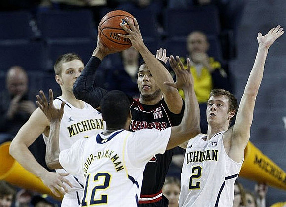 Max Bielfeldt (44), Muhammad-Ali Abdur-Rahkman (12), and Spike Albrecht (2)
