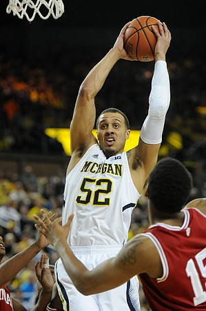 Jordan Morgan (52)