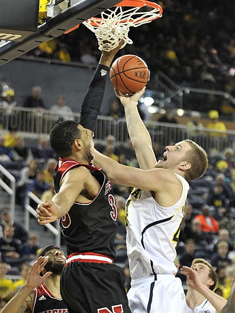 Max Bielfeldt (44) and Spike Albrecht (2)