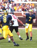 Chad Henne (7) and Jason Avant (8)