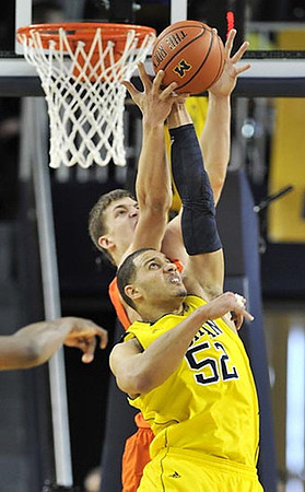Jordan Morgan (52)