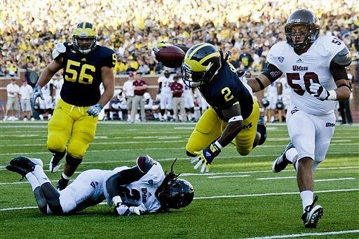 Joey Burzynski (56) and Vincent Smith (2)