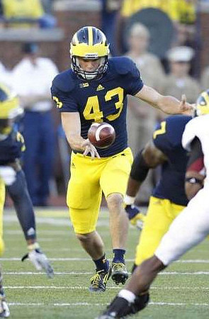 Will Hagerup (43) and Brandin Hawthorne (7)