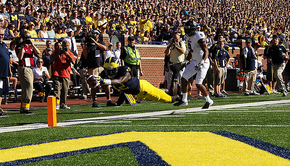 Devin Gardner (12)