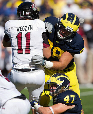Craig Roh (88) and Jake Ryan (47)