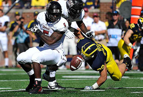 Craig Roh (88) and Jordan Kovacs (32)