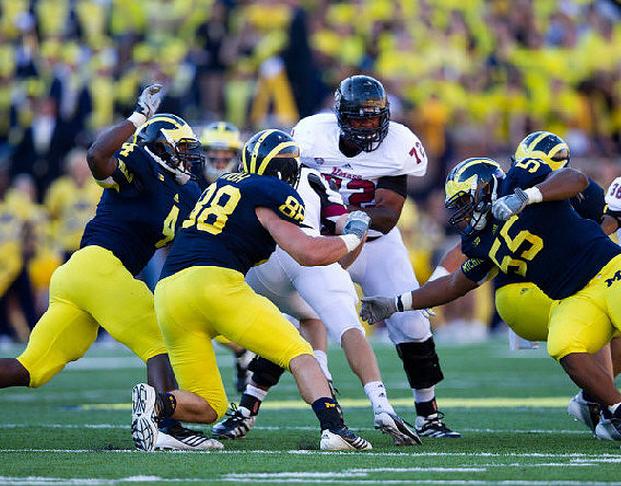 Cameron Gordon (4), Craig Roh (88), and Jibreel Black (55)