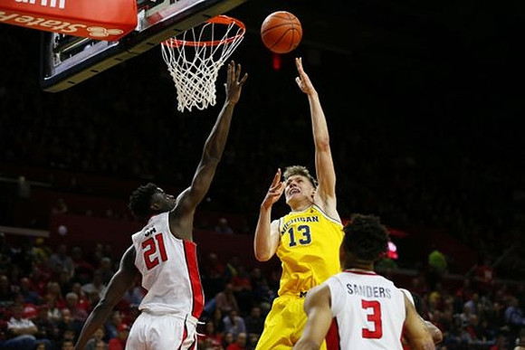 Moritz Wagner (13)