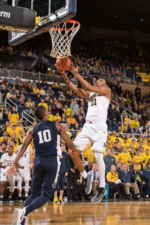 Zak Irvin (21)