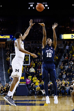 Zak Irvin (21)