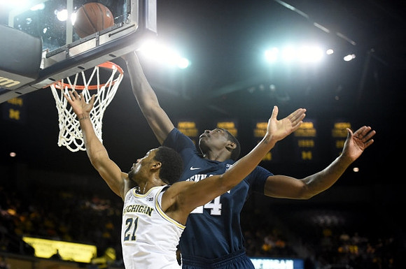 Zak Irvin (21)