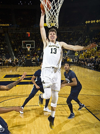 Moritz Wagner (13)