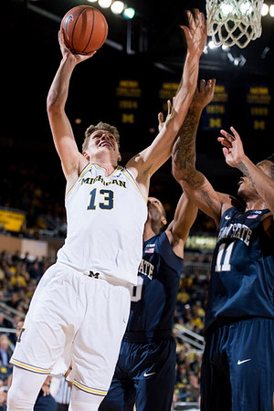 Moritz Wagner (13)