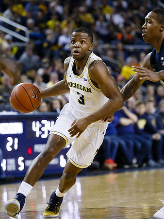 Xavier Simpson (3)