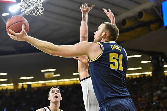 Austin Davis (51)