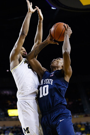 Zak Irvin (21)