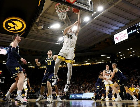 Jon Teske (15), Austin Davis (51), David DeJulius (0), and Franz Wagner (21)