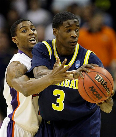 Manny Harris (3)