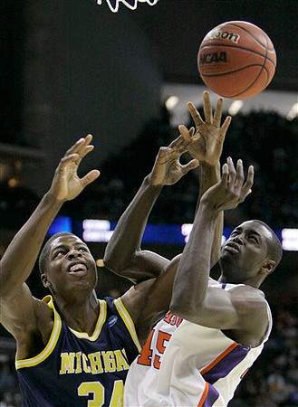 DeShawn Sims (34)