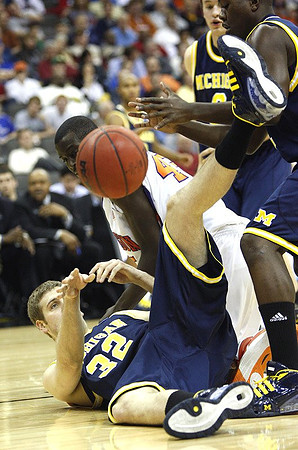 Zack Gibson (32), Laval Lucas-Perry (31), and Zack Novak (0)