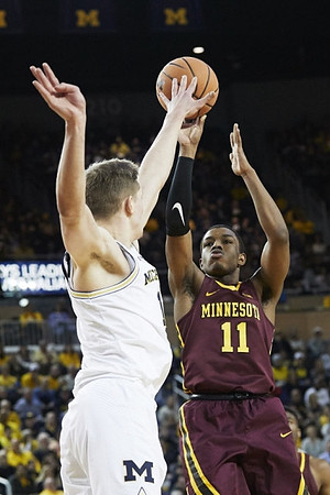 Moritz Wagner (13)